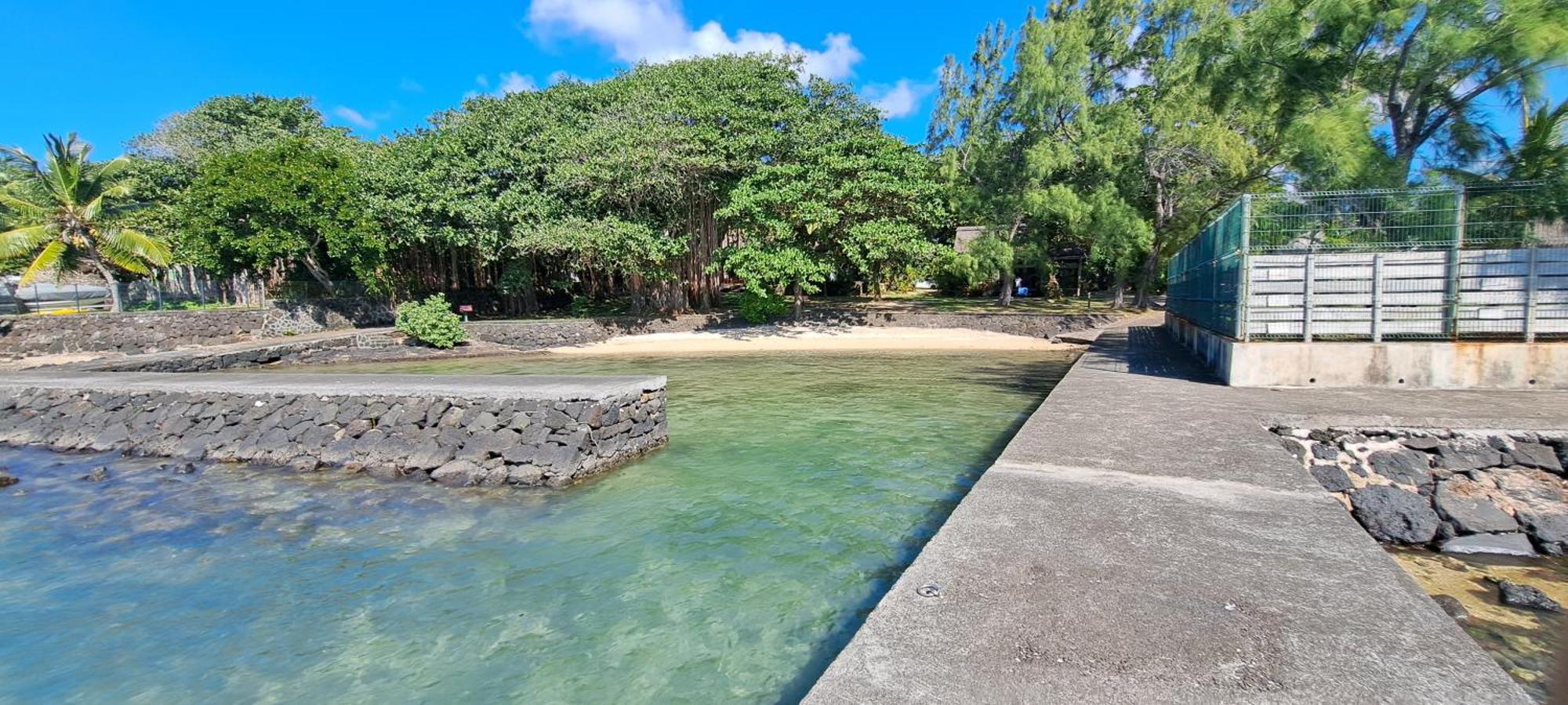 Clair De Lune - Private 2 Bedrooms Beachfront Villa Trou d'Eau Douce Exterior foto